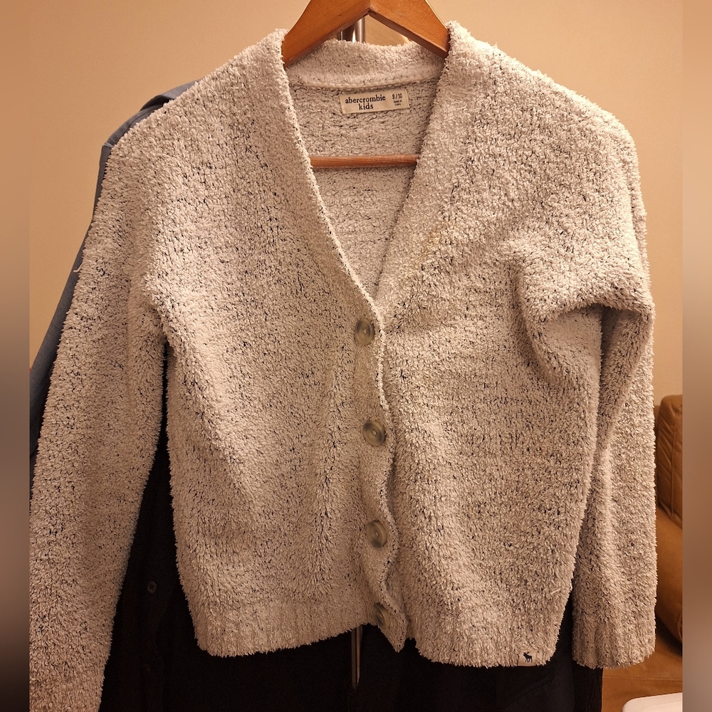 Abrocrombie fuzzy cardigan
